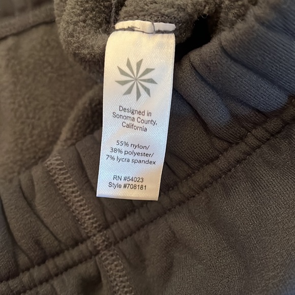 Super soft like new sweats. Straight fit and super comfy. - Picture 3 of 5